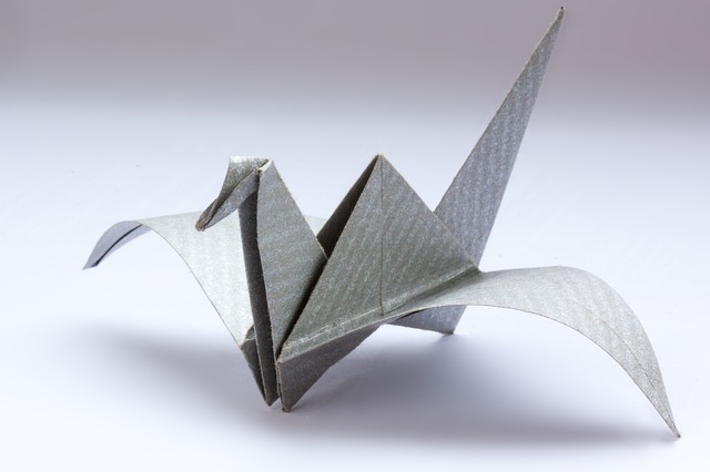 origami-210043_640