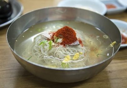 韓国冷麺　盛岡冷麺　原料　違い　カロリー　糖質　ダイエット