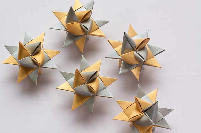 origami-215767_640